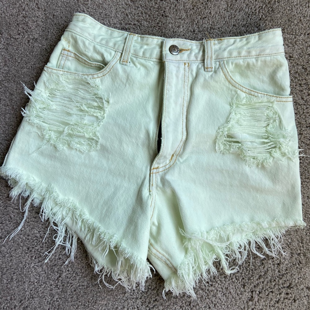 Vintage Guess shorts